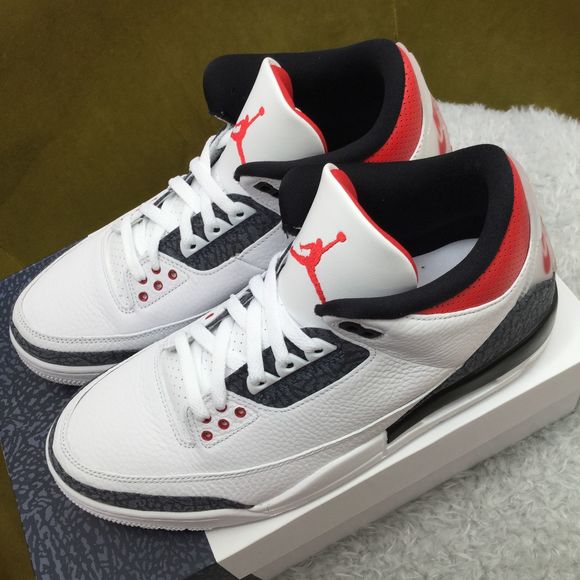 Air Jordan 3 Retro Denim SE \'Fire Red\' main image 5